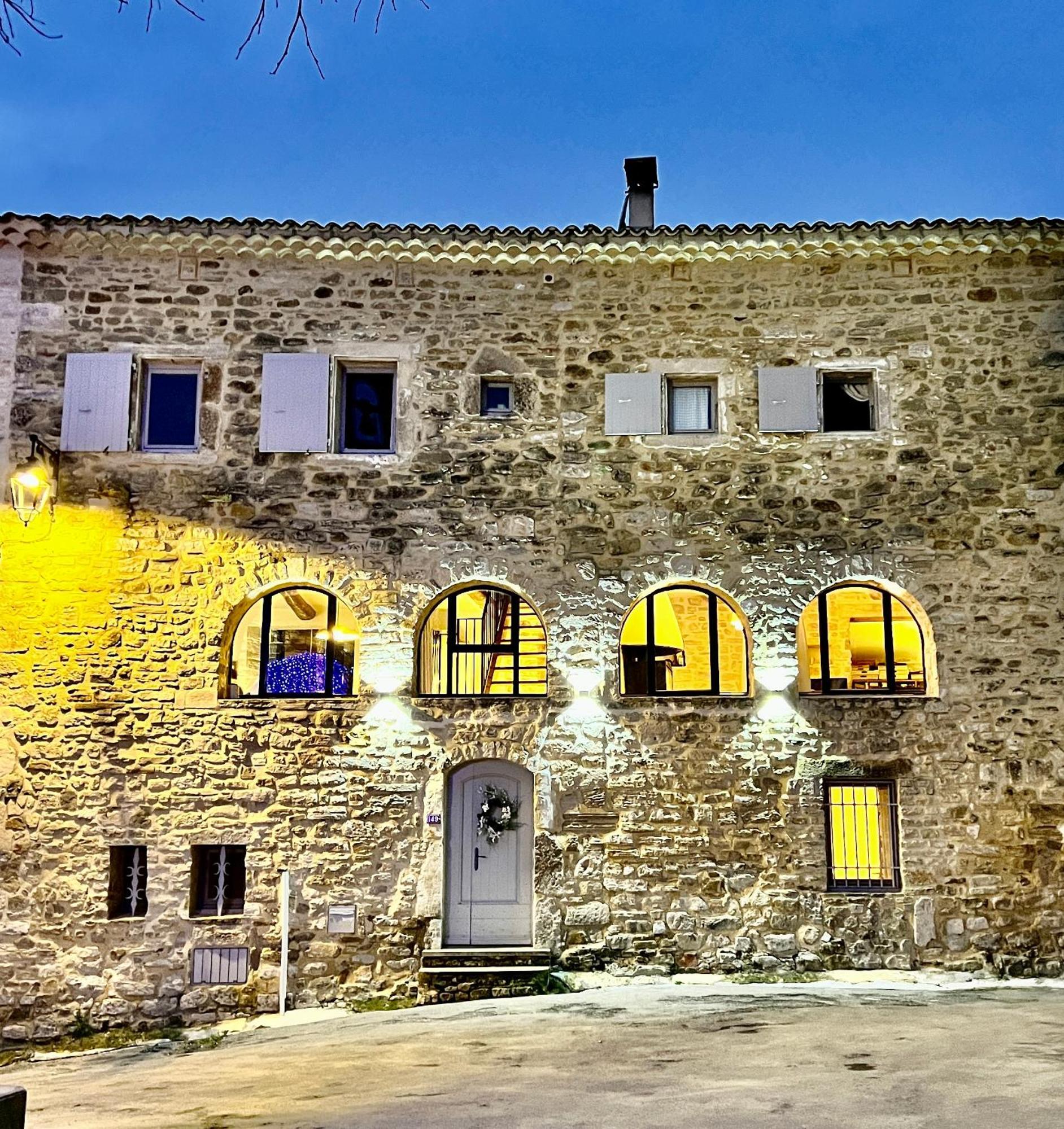Martignargues La Maison Des Vendangeurs - Table D'Hotes Le Soir Du Jeudi Au Dimanche- Jacuzzi - Balneo Spa - Acces Piscine Pour Toutes Les Chambres Sauf Studio Coquet- Piscine De Mai A Mi-Octobre מראה חיצוני תמונה