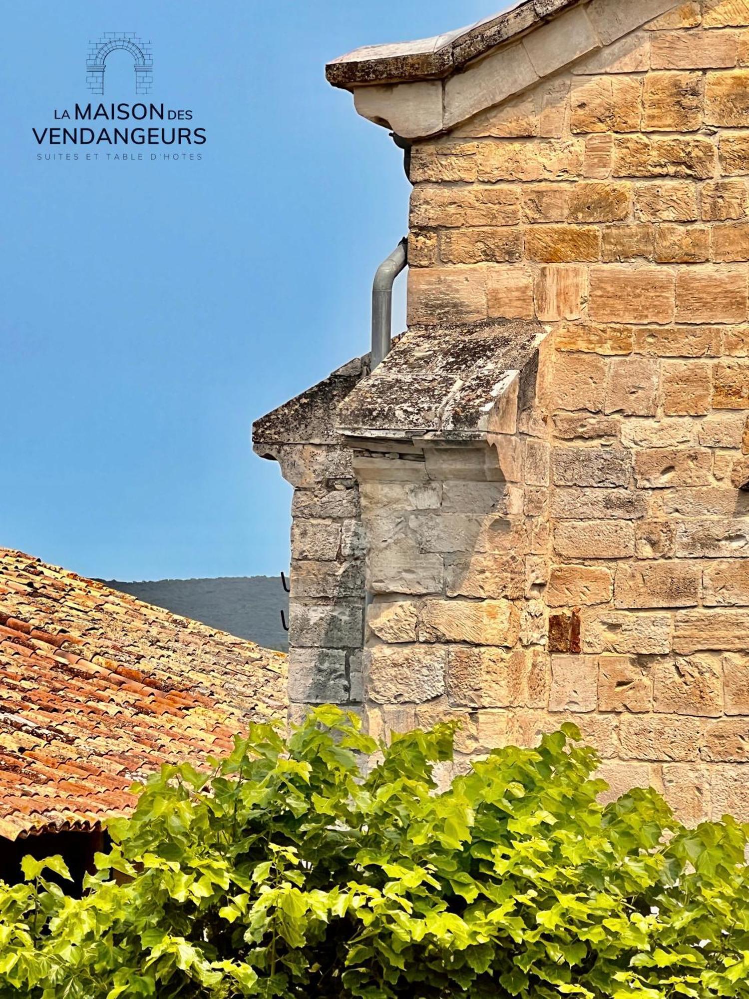 Martignargues La Maison Des Vendangeurs - Table D'Hotes Le Soir Du Jeudi Au Dimanche- Jacuzzi - Balneo Spa - Acces Piscine Pour Toutes Les Chambres Sauf Studio Coquet- Piscine De Mai A Mi-Octobre מראה חיצוני תמונה