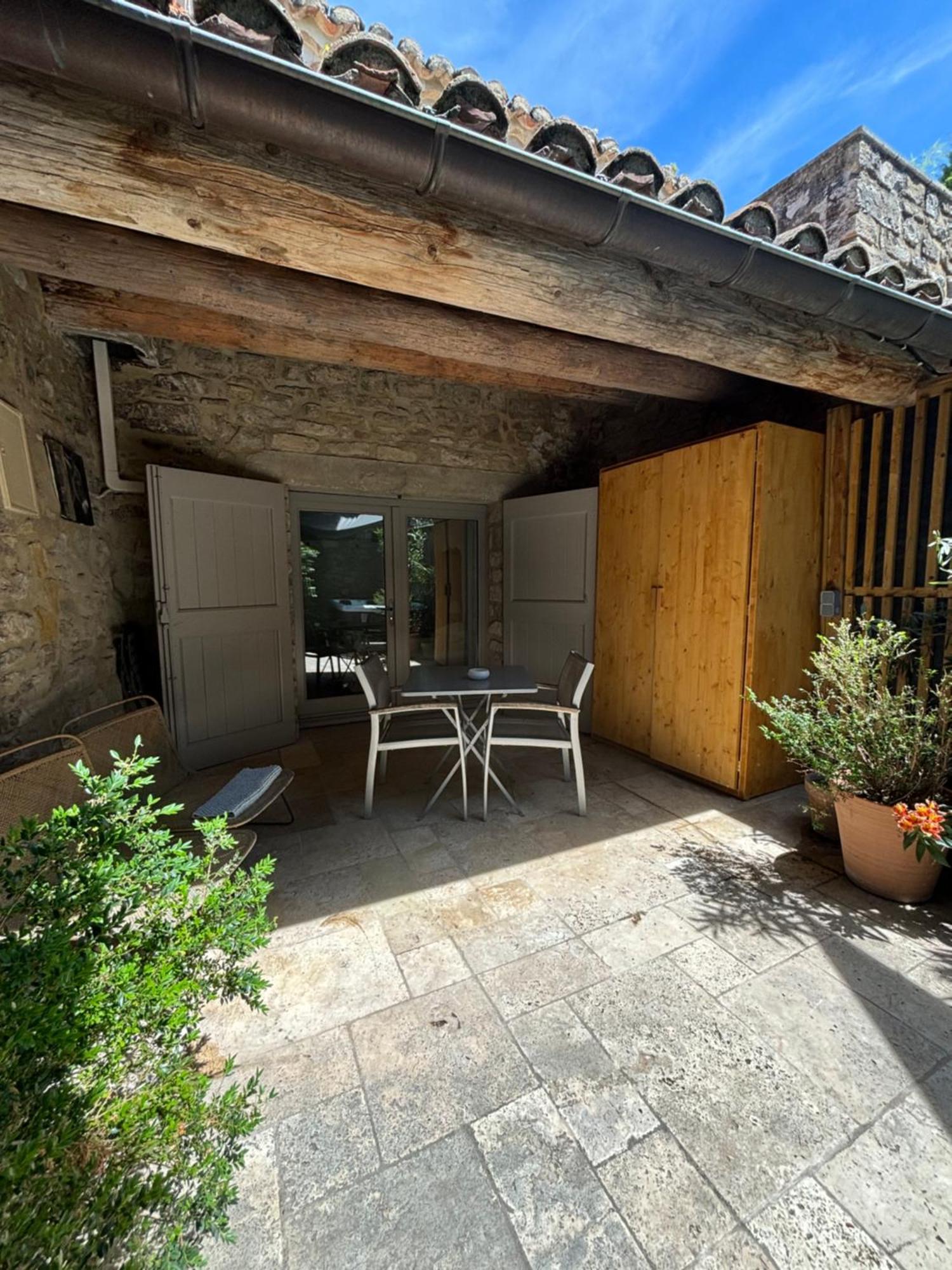 Martignargues La Maison Des Vendangeurs - Table D'Hotes Le Soir Du Jeudi Au Dimanche- Jacuzzi - Balneo Spa - Acces Piscine Pour Toutes Les Chambres Sauf Studio Coquet- Piscine De Mai A Mi-Octobre מראה חיצוני תמונה