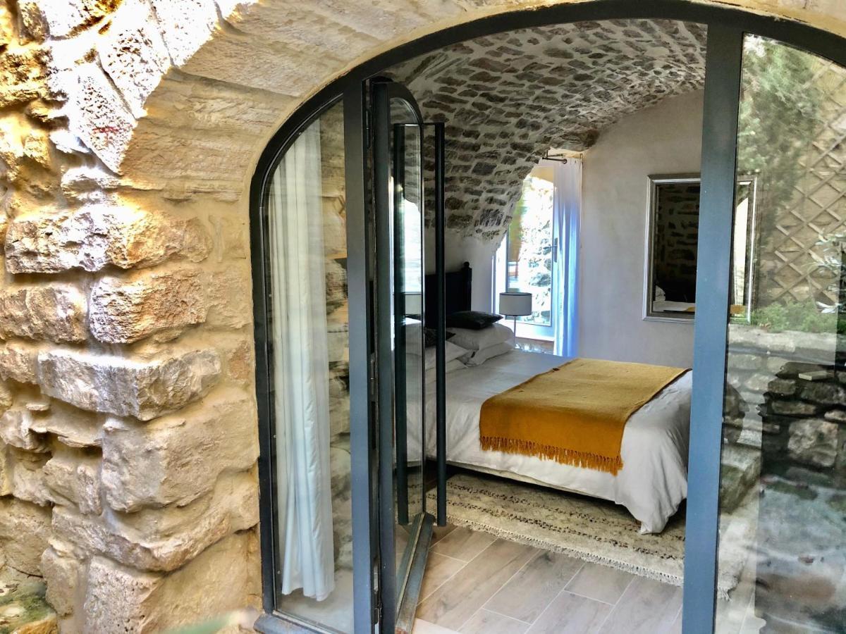 Martignargues La Maison Des Vendangeurs - Table D'Hotes Le Soir Du Jeudi Au Dimanche- Jacuzzi - Balneo Spa - Acces Piscine Pour Toutes Les Chambres Sauf Studio Coquet- Piscine De Mai A Mi-Octobre מראה חיצוני תמונה